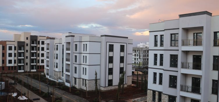 Diyarbakır TOKİ Konutları Hazır Hale Geliyor